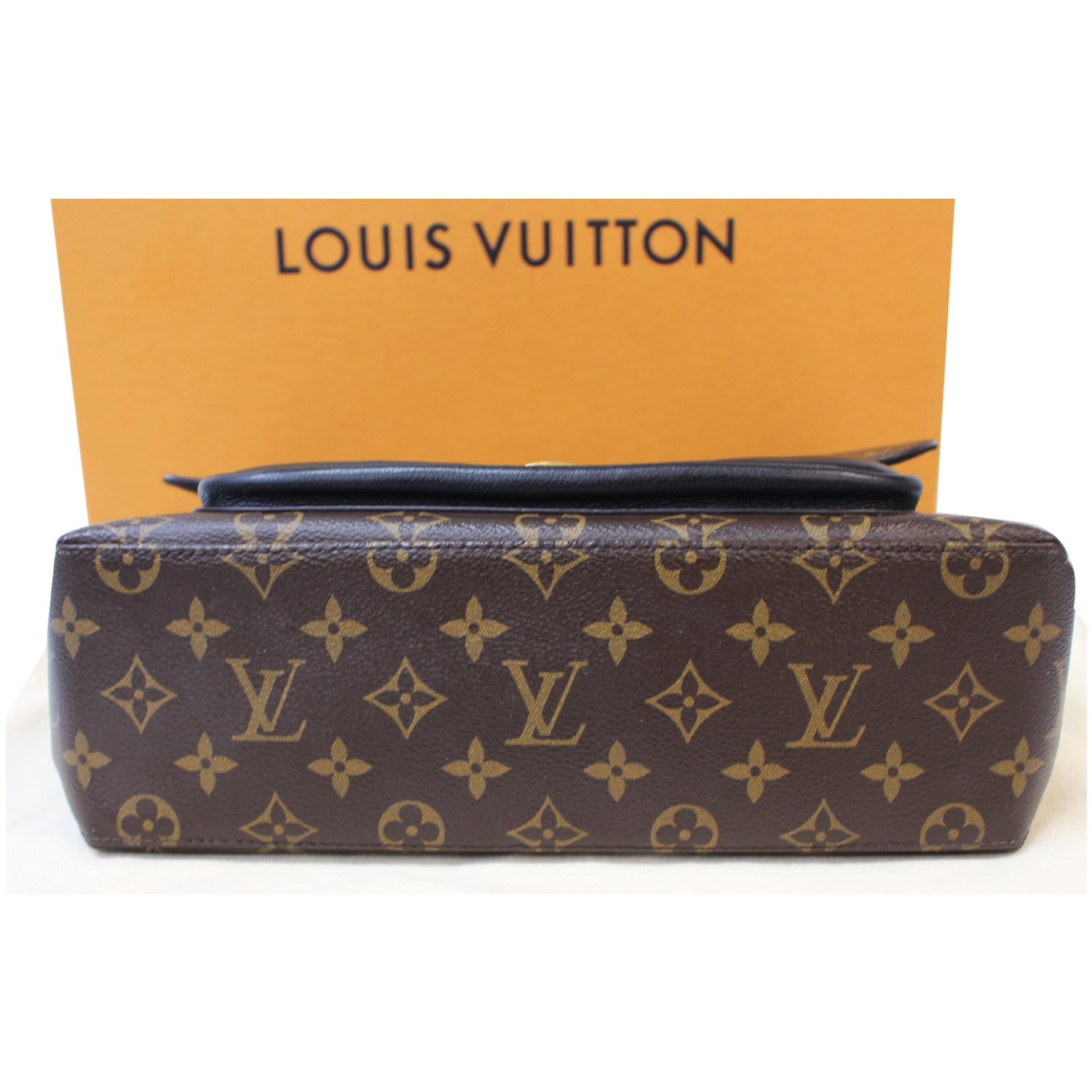 Louis Vuitton Marignan Leather messenger shoulder bag