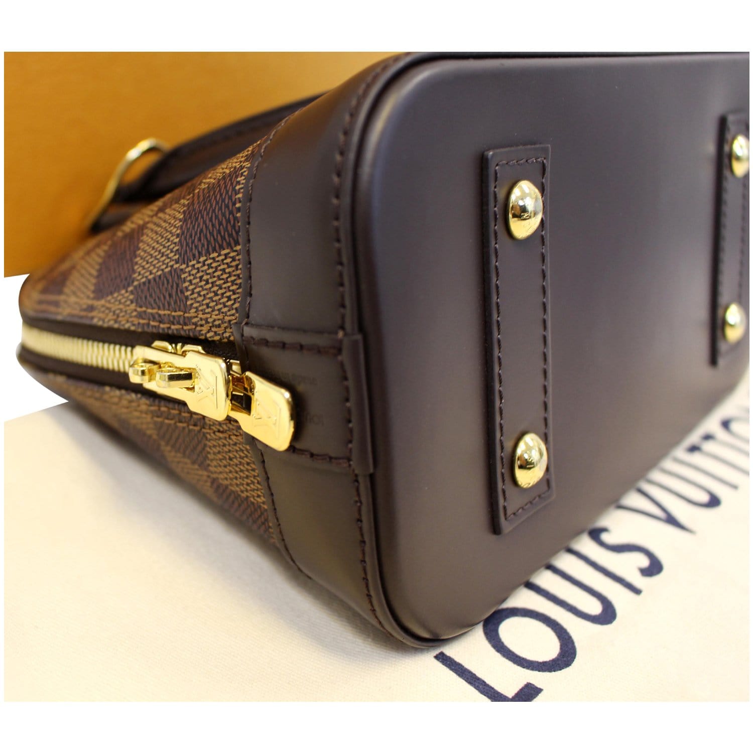 bb Lxr Louis Vuitton Alma Bb Bandouliere Crossbody Bag