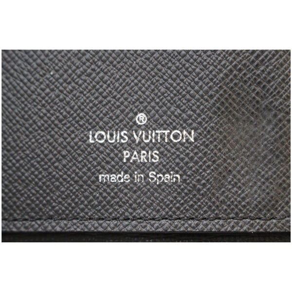 Louis Vuitton Zippy Wallet Vertical Taiga leather brand