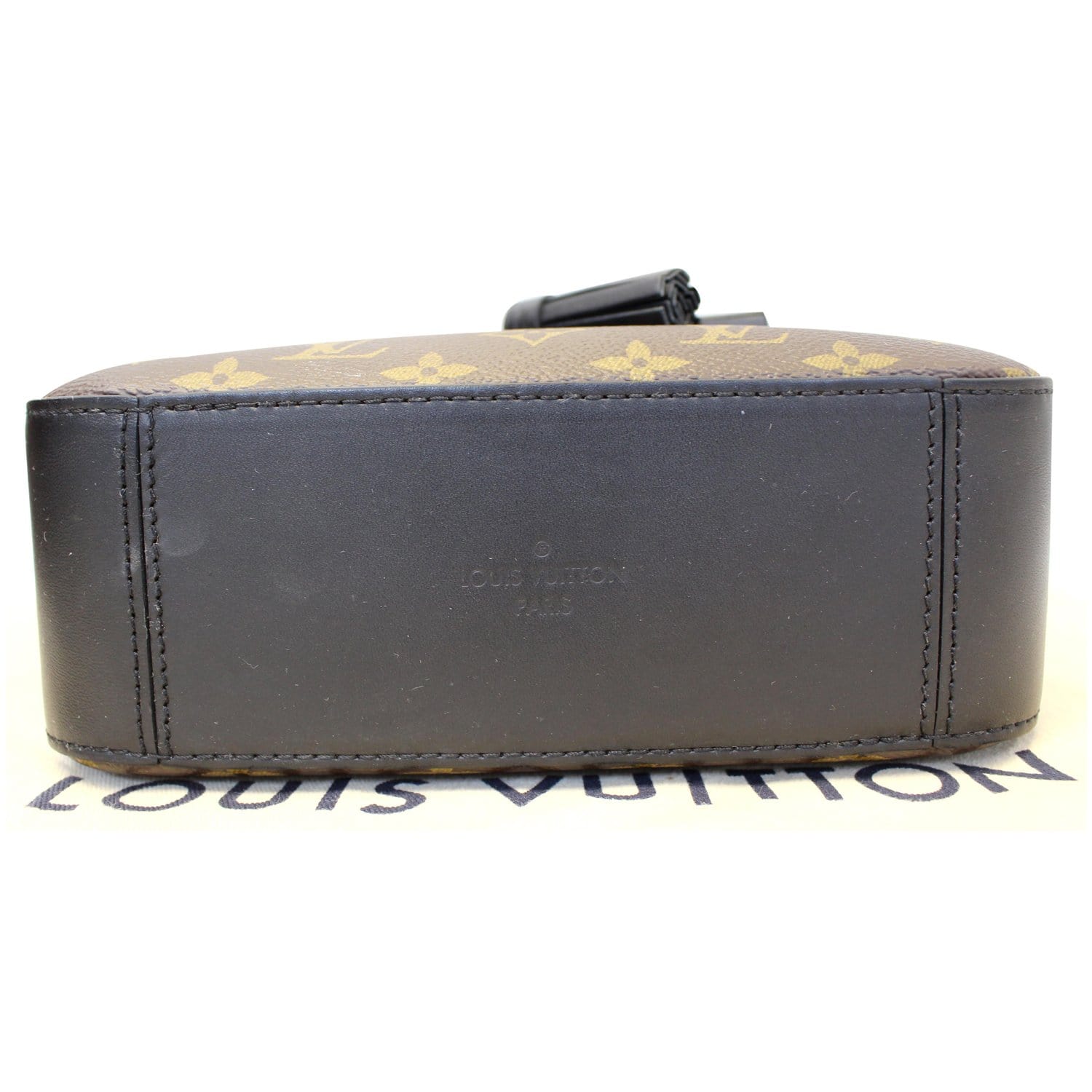 Louis-Vuitton-Monogram-Saintonge-Shoulder-Bag-Brown-M43555 – dct