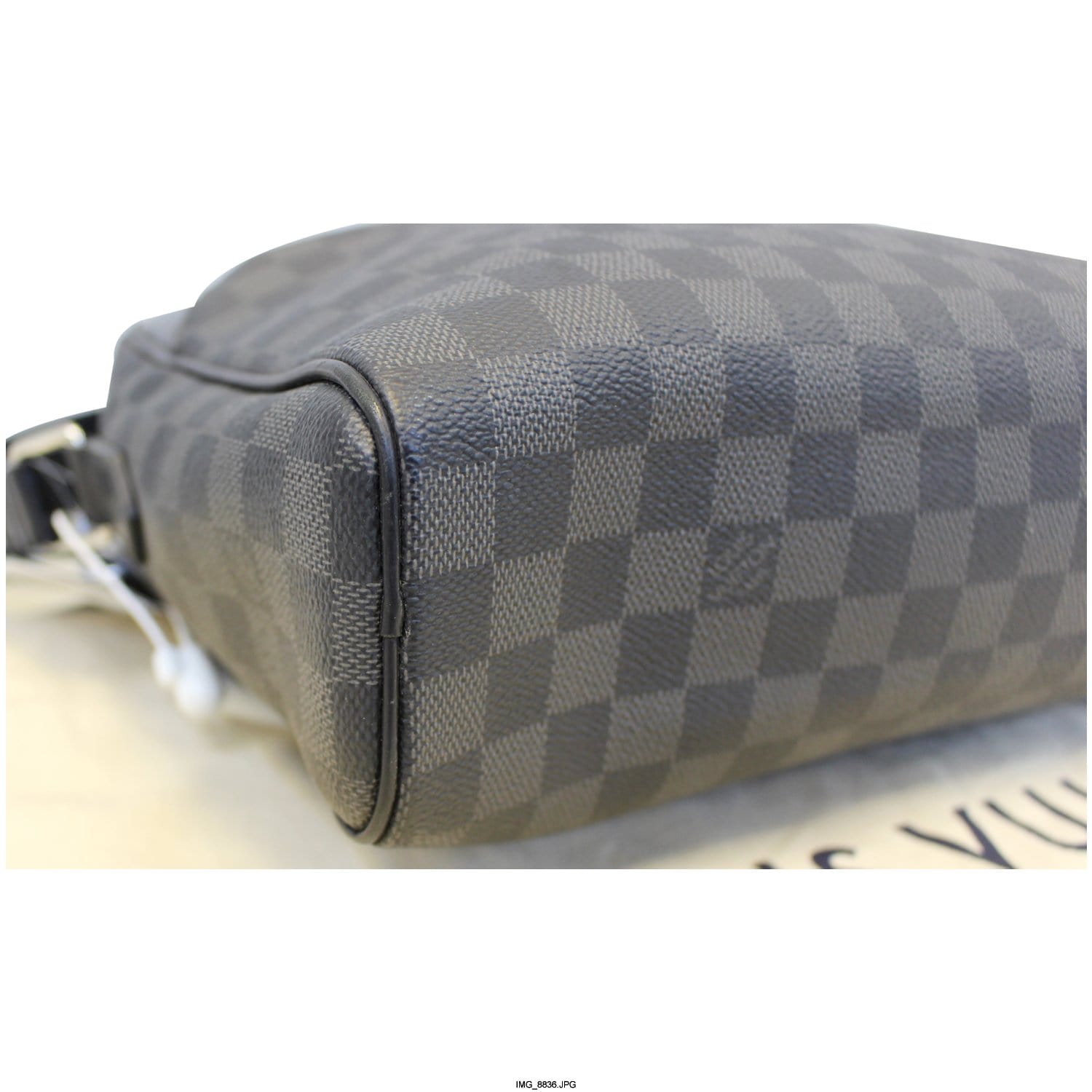 Daytona reporter leather bag Louis Vuitton Grey in Leather - 33350134