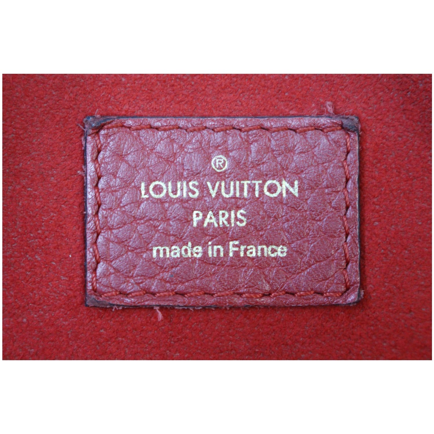 Louis Vuitton 2000 Carmine Red Pochette · INTO