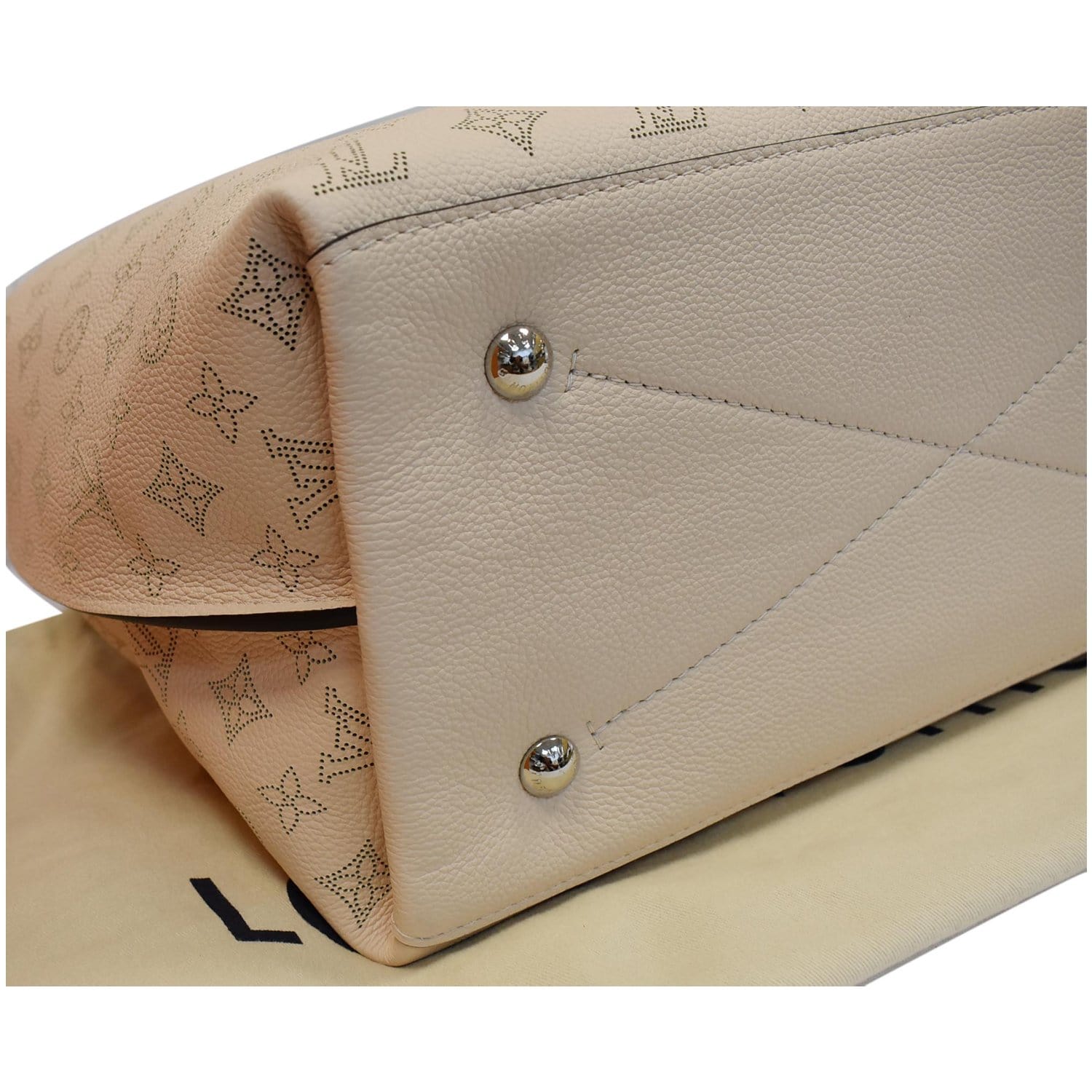 Louis Vuitton Cream Monogram Mahina Leather Carmel Bag - Yoogi's Closet