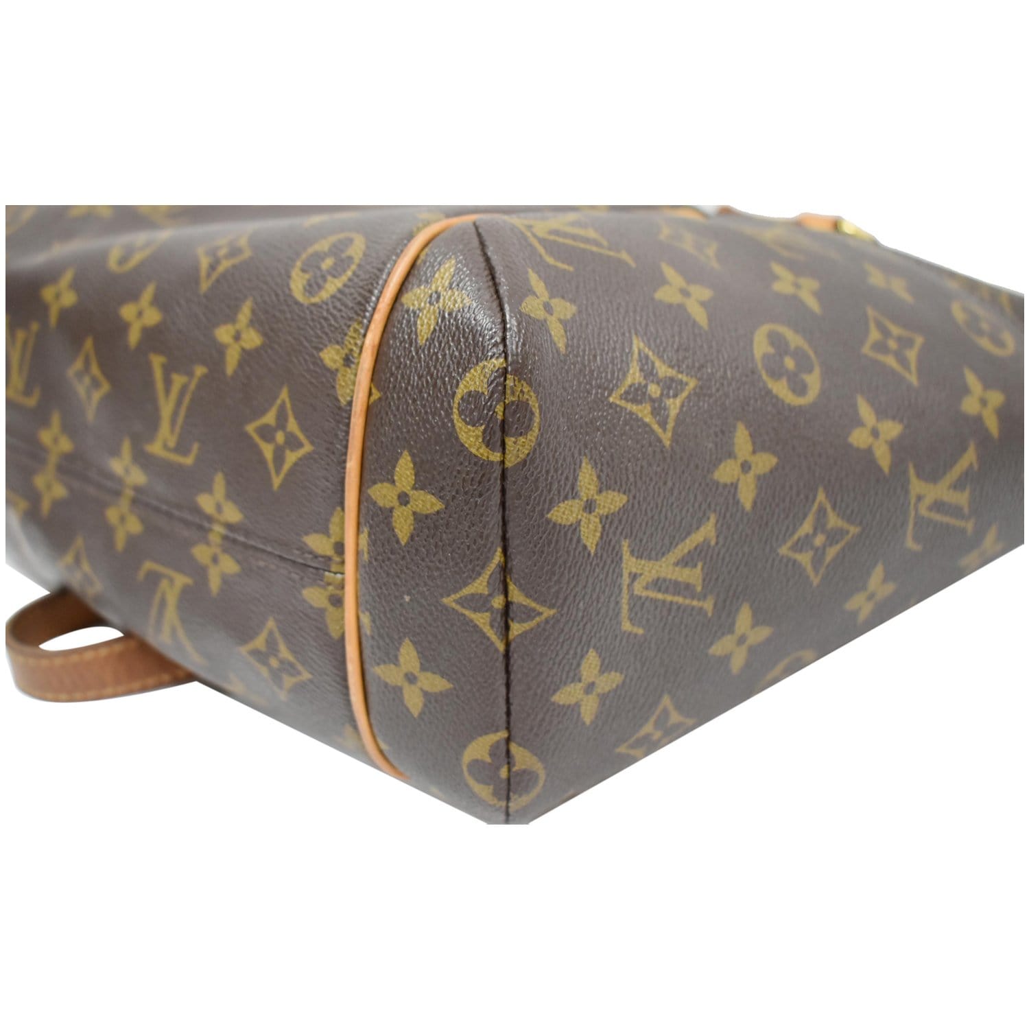 Louis Vuitton shoulder bag in brown checkered canvas, garniture en