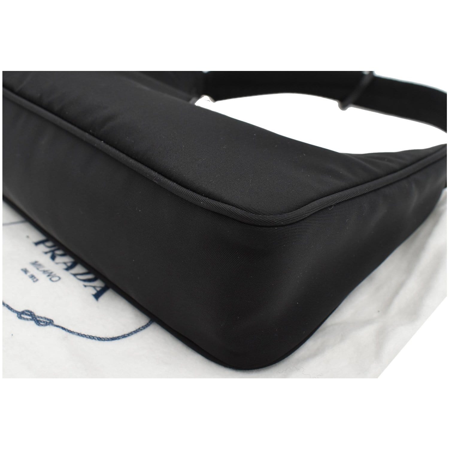 PRADA Re-Edition 2000 Mini Nylon Shoulder Bag Black