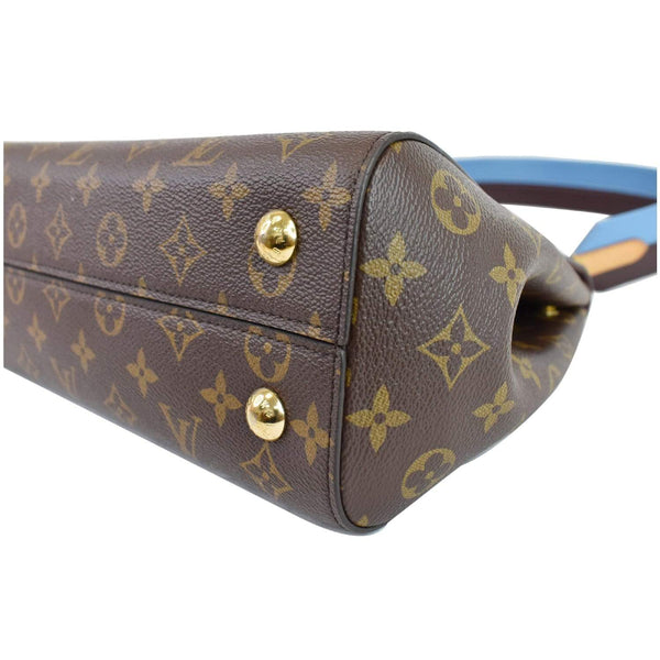 Louis Vuitton Cluny MM Monogram Canvas Shoulder Bag - gold buttons