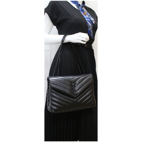 YVES SAINT LAURENT Medium Loulou Matelasse Leather Chain Shoulder Bag Black