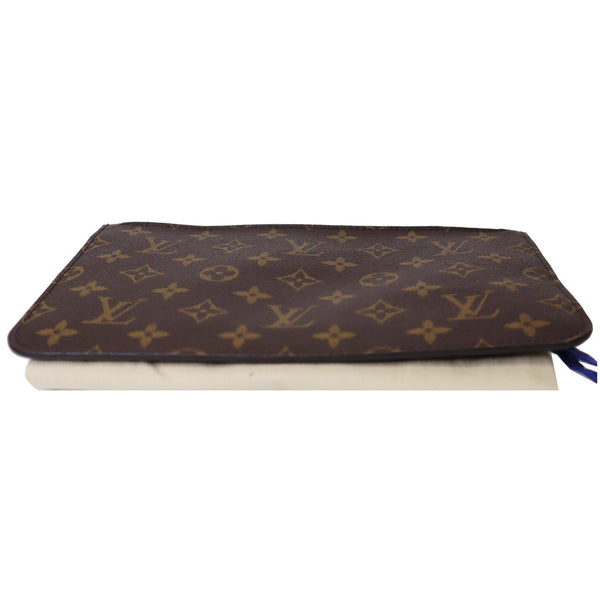 side view lv Wristlet Pouch Canvas Neverfull MM