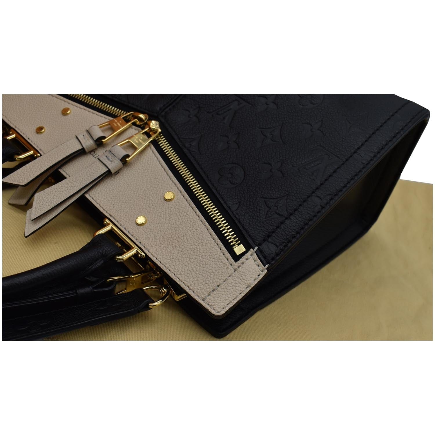 Louis Vuitton Black Monogram Empreinte Leather Sully MM Bag w/o