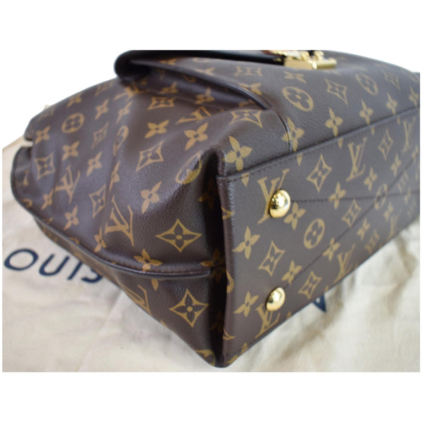 Louis Vuitton Metis Hobo Monogram Canvas Bag corner