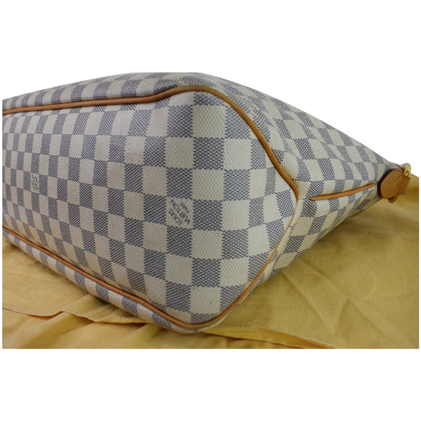 Louis Vuitton Delightful MM Damier Azur Hobo Bag White - bottom corner