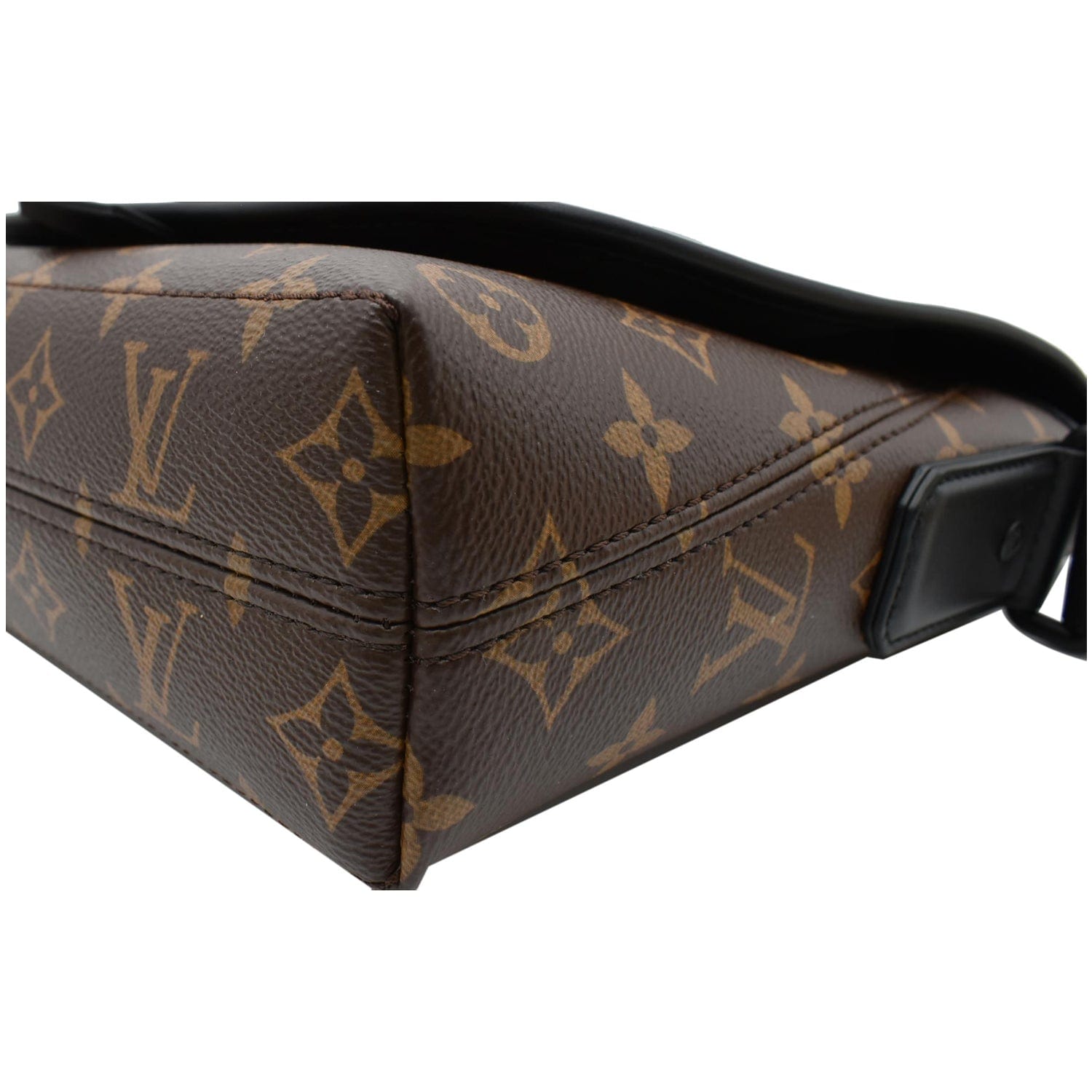 Louis Vuitton Monogram Magnetic Messenger Bag - Brown Messenger Bags, Bags  - LOU581428
