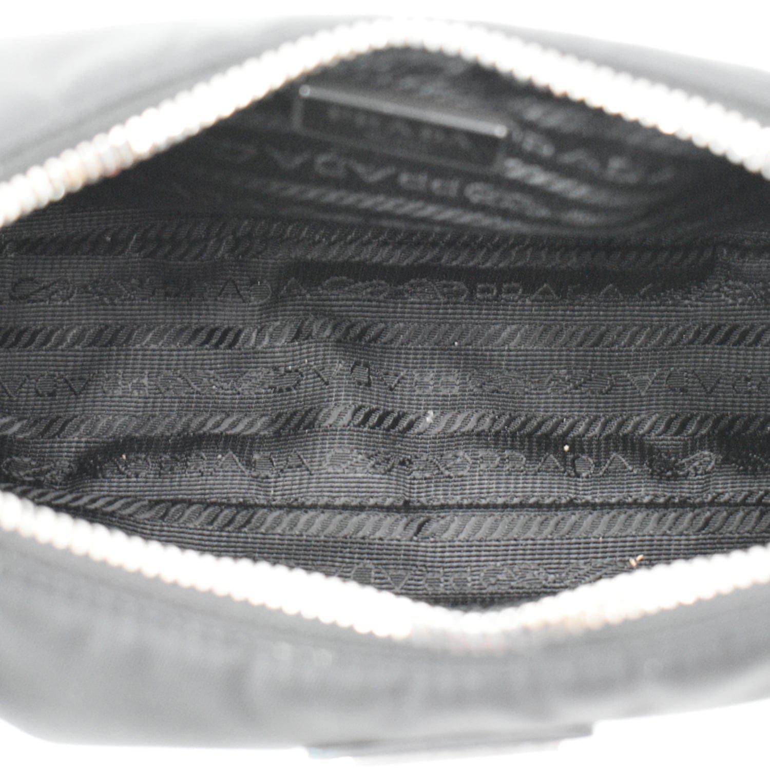 Prada Re-Edition 2005 Nylon Bag Black/Black in Nylon with Silver-tone - US