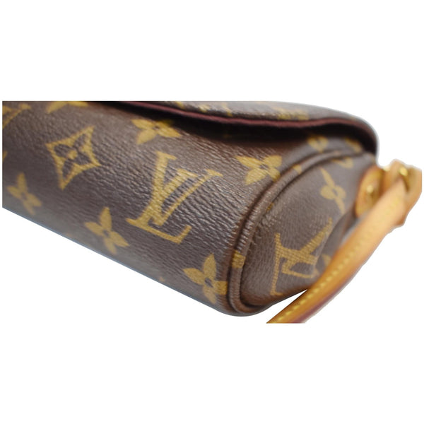 Louis Vuitton Favorite PM Monogram Canvas Shoulder handbag