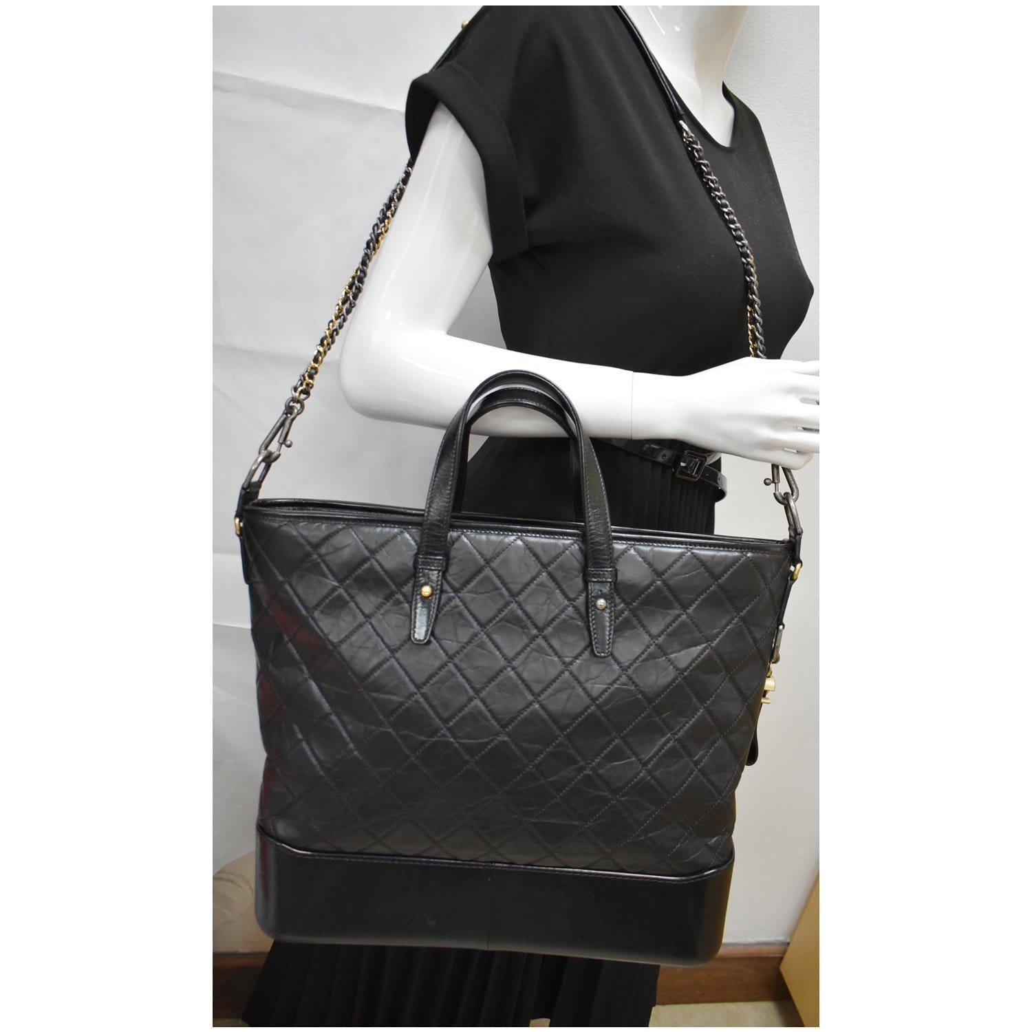 Gabrielle Chanel Fashion Manifesto black tote bag