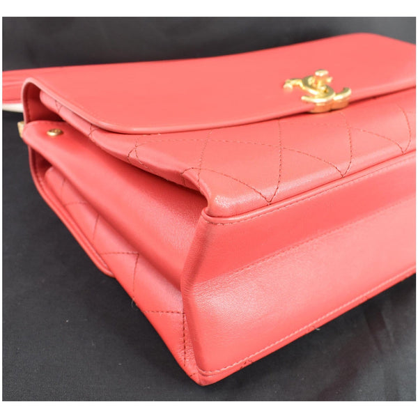 Chanel Coco Luxe Medium Flap Lambskin Shoulder Bag corner side