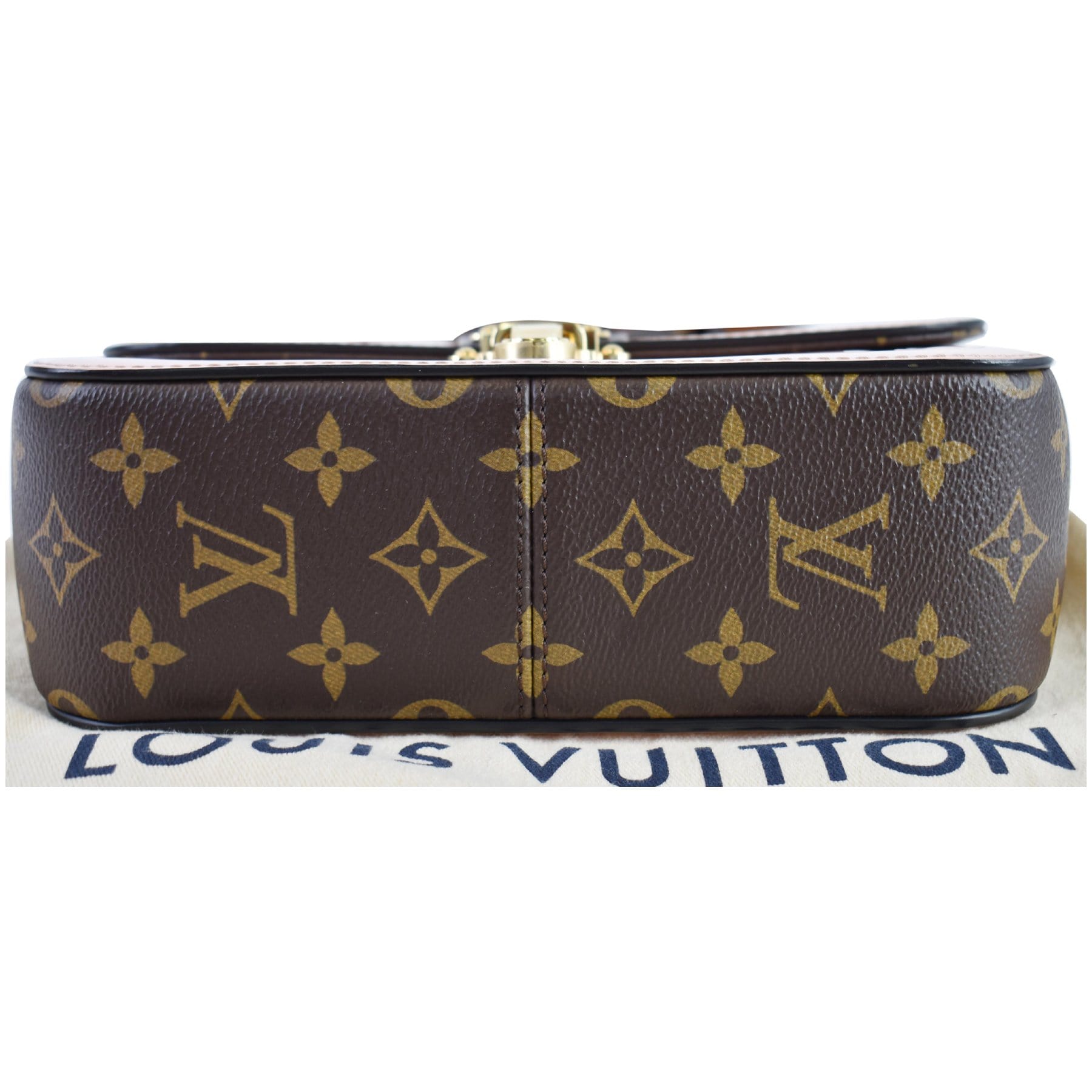 Cherrywood patent leather crossbody bag Louis Vuitton Black in Patent  leather - 32444309