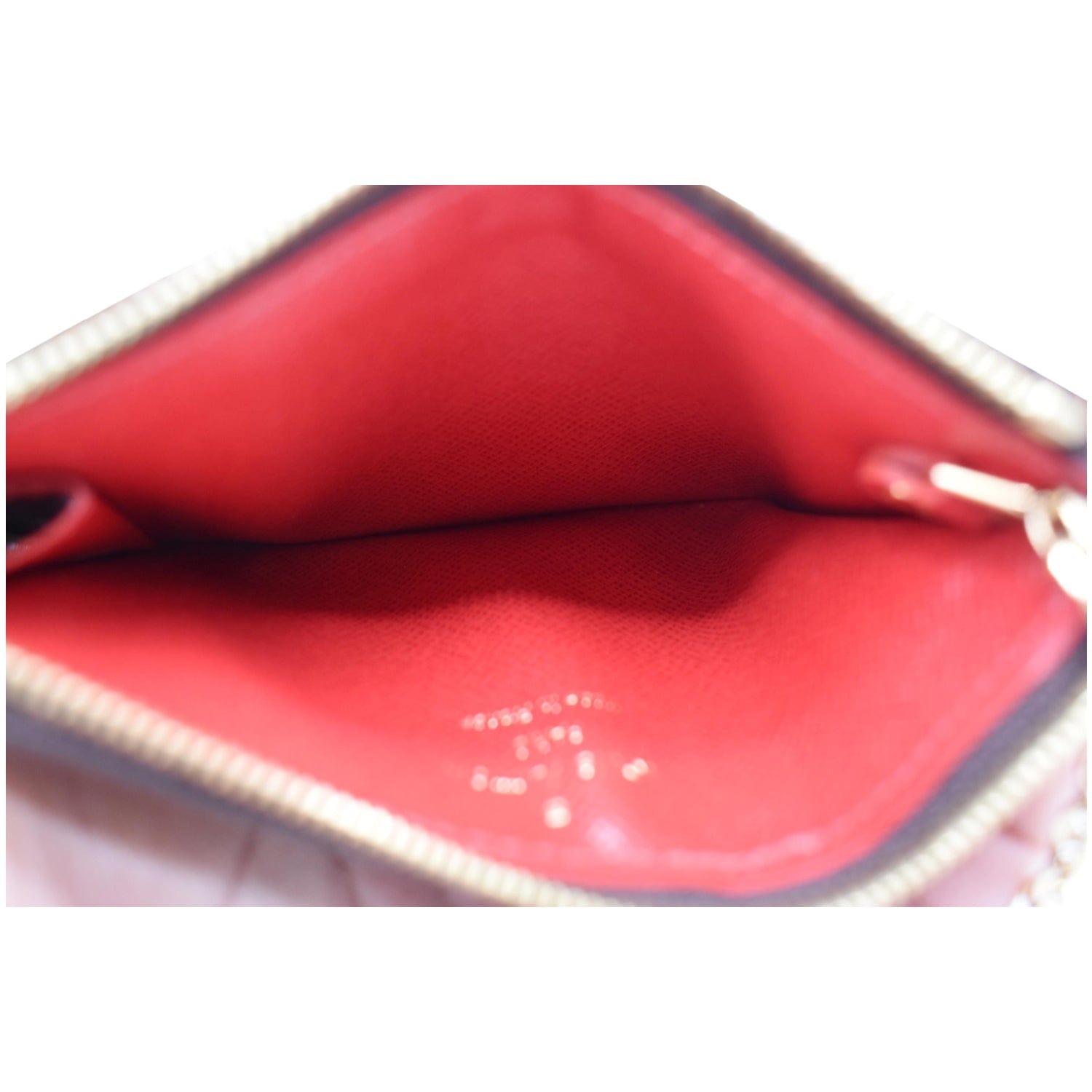 Card wallet Louis Vuitton Brown in Plastic - 27275605