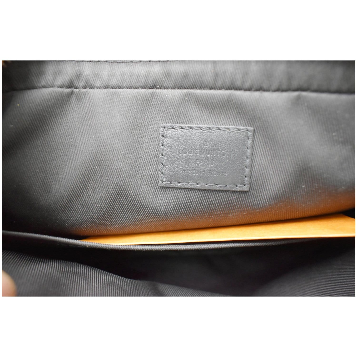 Louis+Vuitton+Duo+Messenger+Bag+Black+Leather for sale online