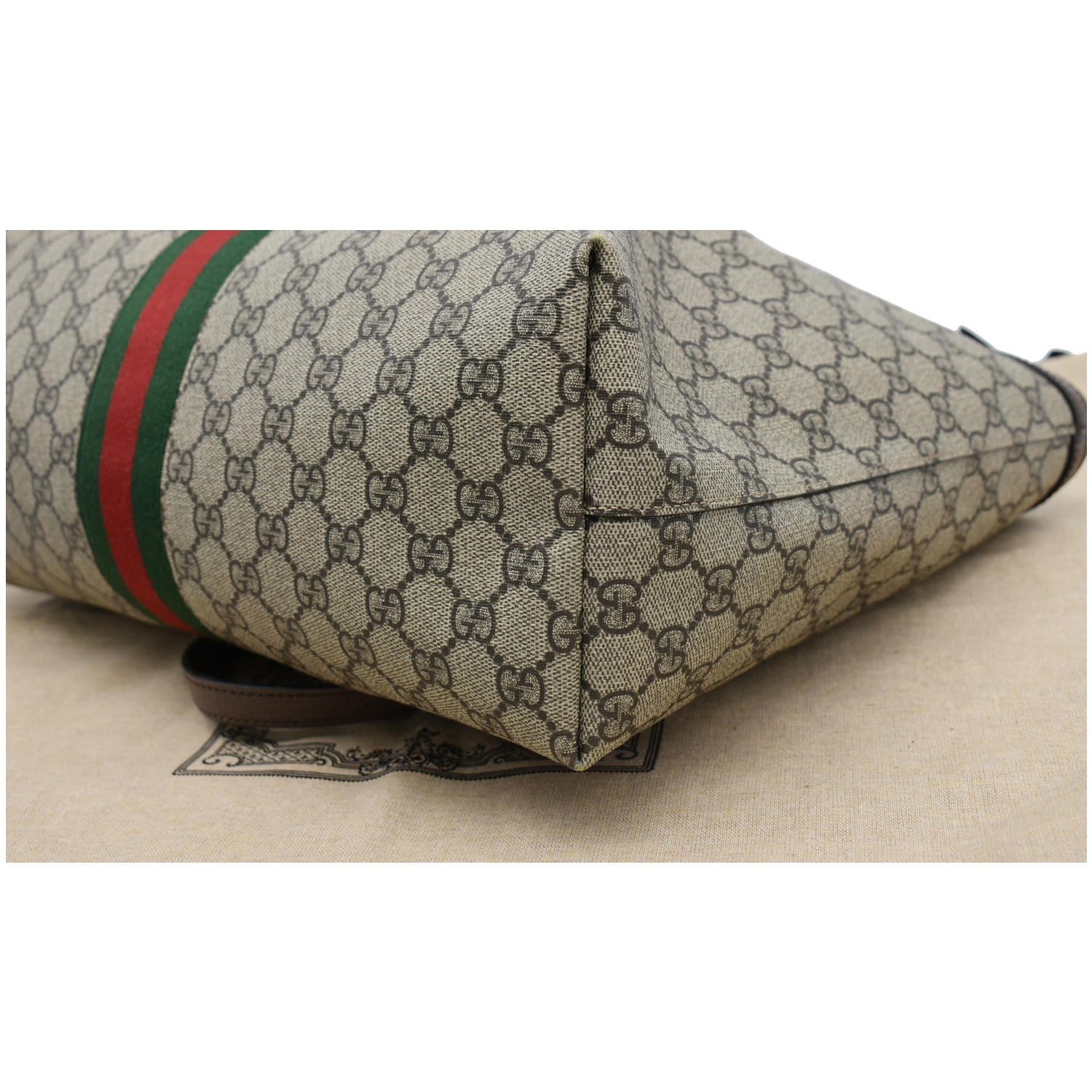 GUCCI Ophidia Medium GG Supreme Canvas Tote Bag Beige 631685