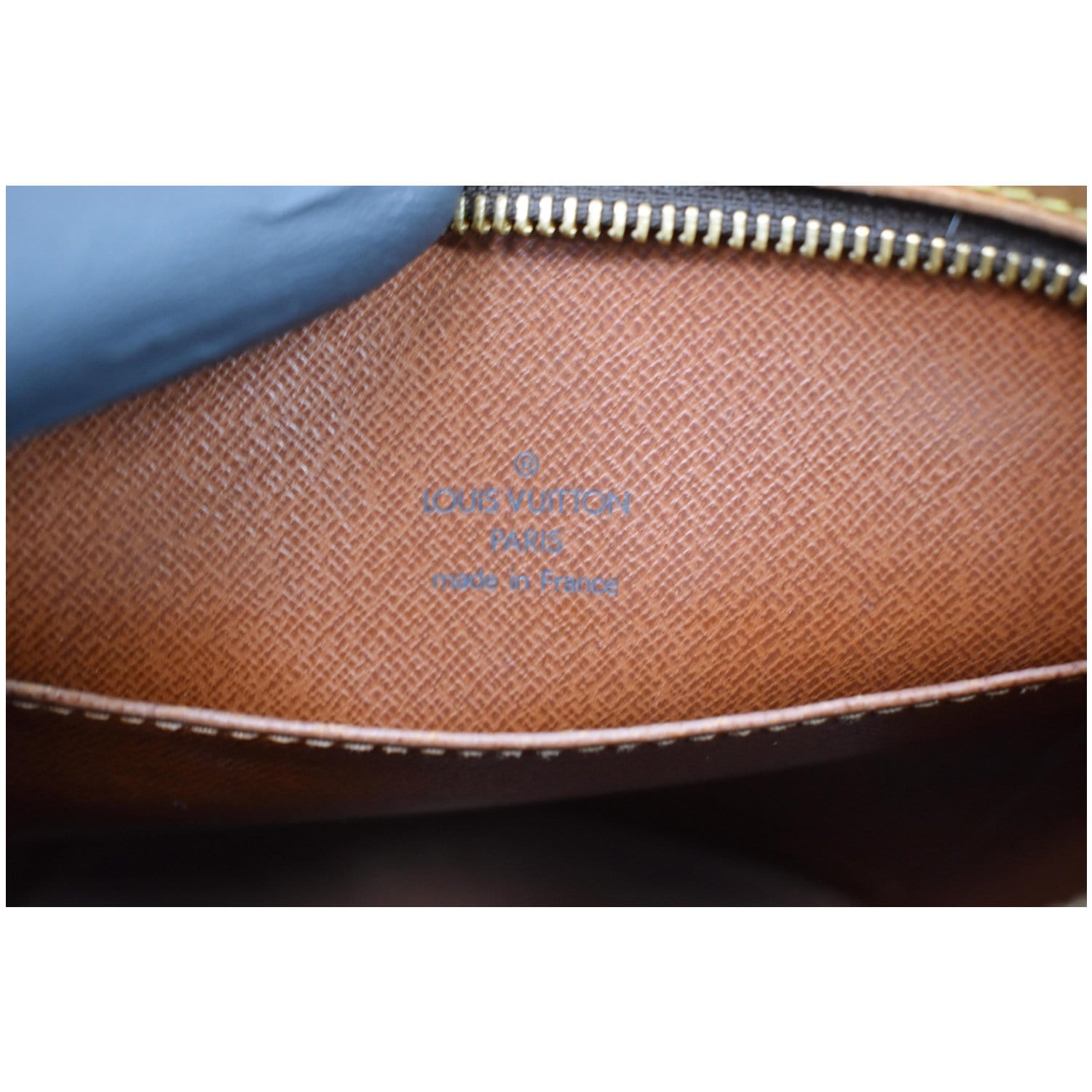Drouot cloth crossbody bag Louis Vuitton Brown in Cloth - 30533744