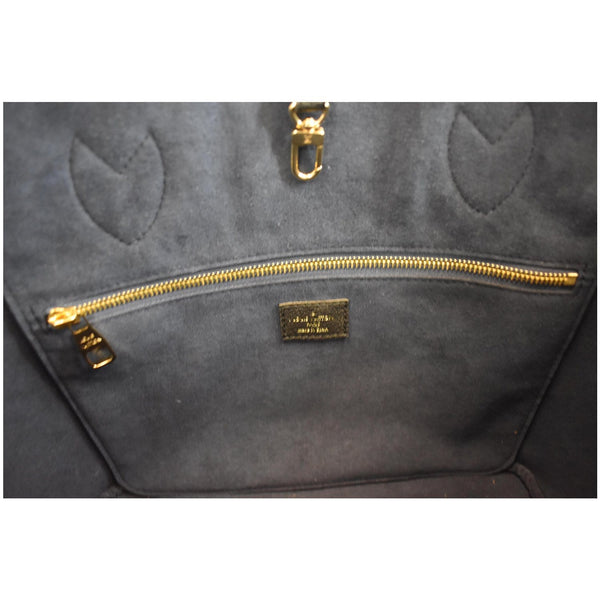 Louis Vuitton Neverfull MM Tote Bag - inner zip pocket