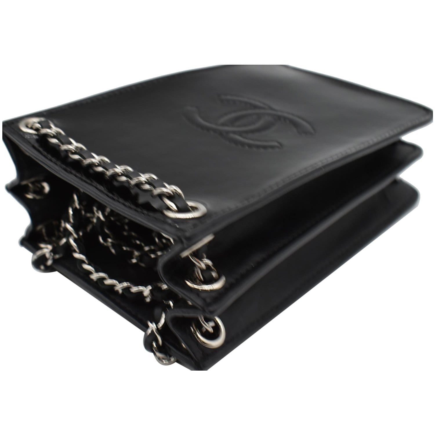 CHANEL, Accessories, 0 Auth Vintage Chanel Phone Case With Chain