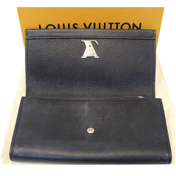 lv Lockme II Calfskin Leather Hand Pouch - good condition
