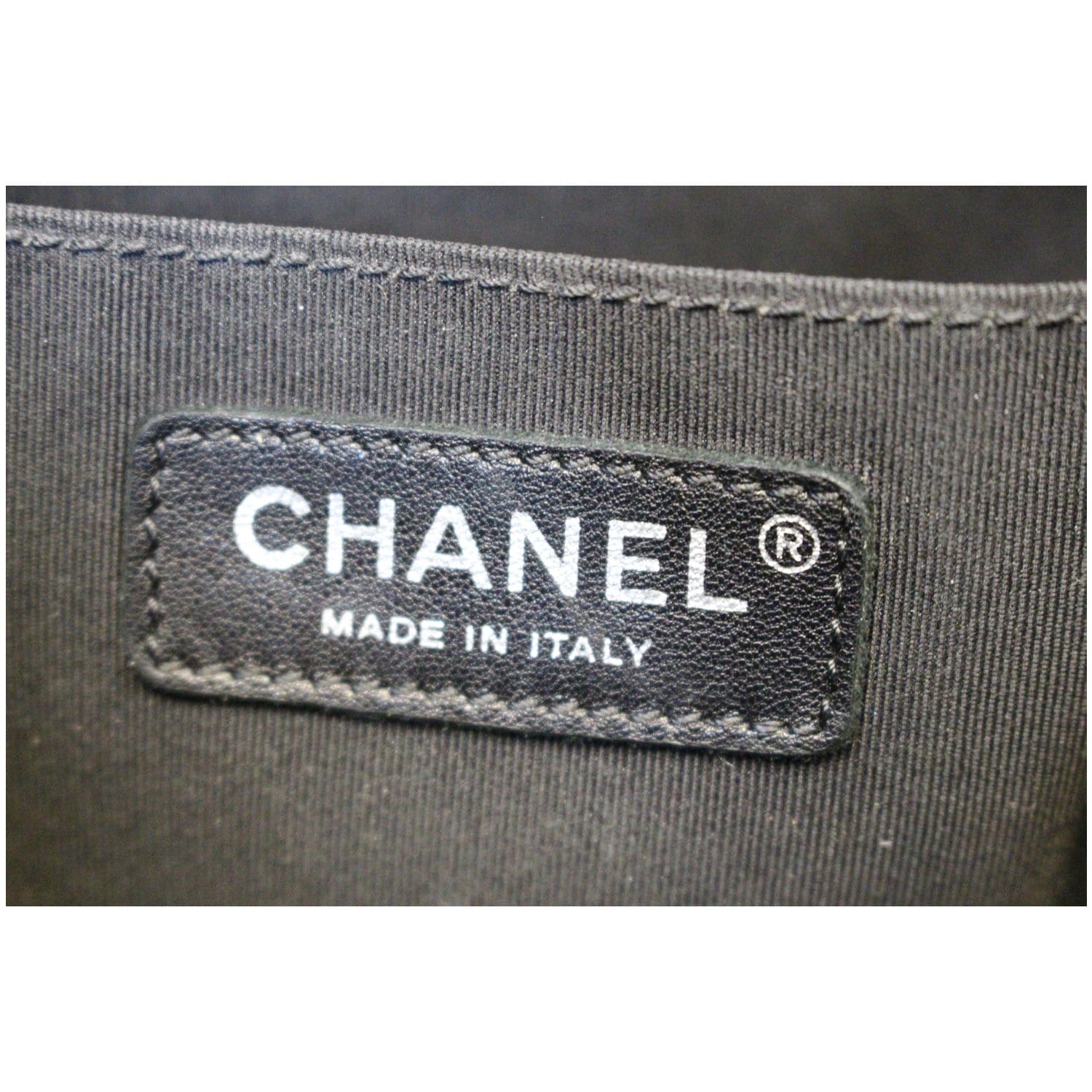 Chanel CC Backpack Leather – l'Étoile de Saint Honoré