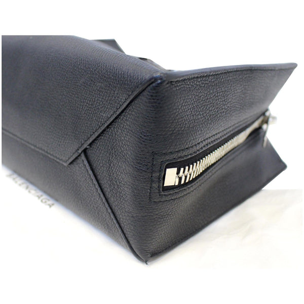 Balenciaga Black Leather Shoulder bag - corner view