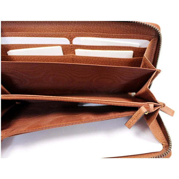 GUCCI Zip Around NY New York Yankees Patch Wallet Brown 547791 - Last Call