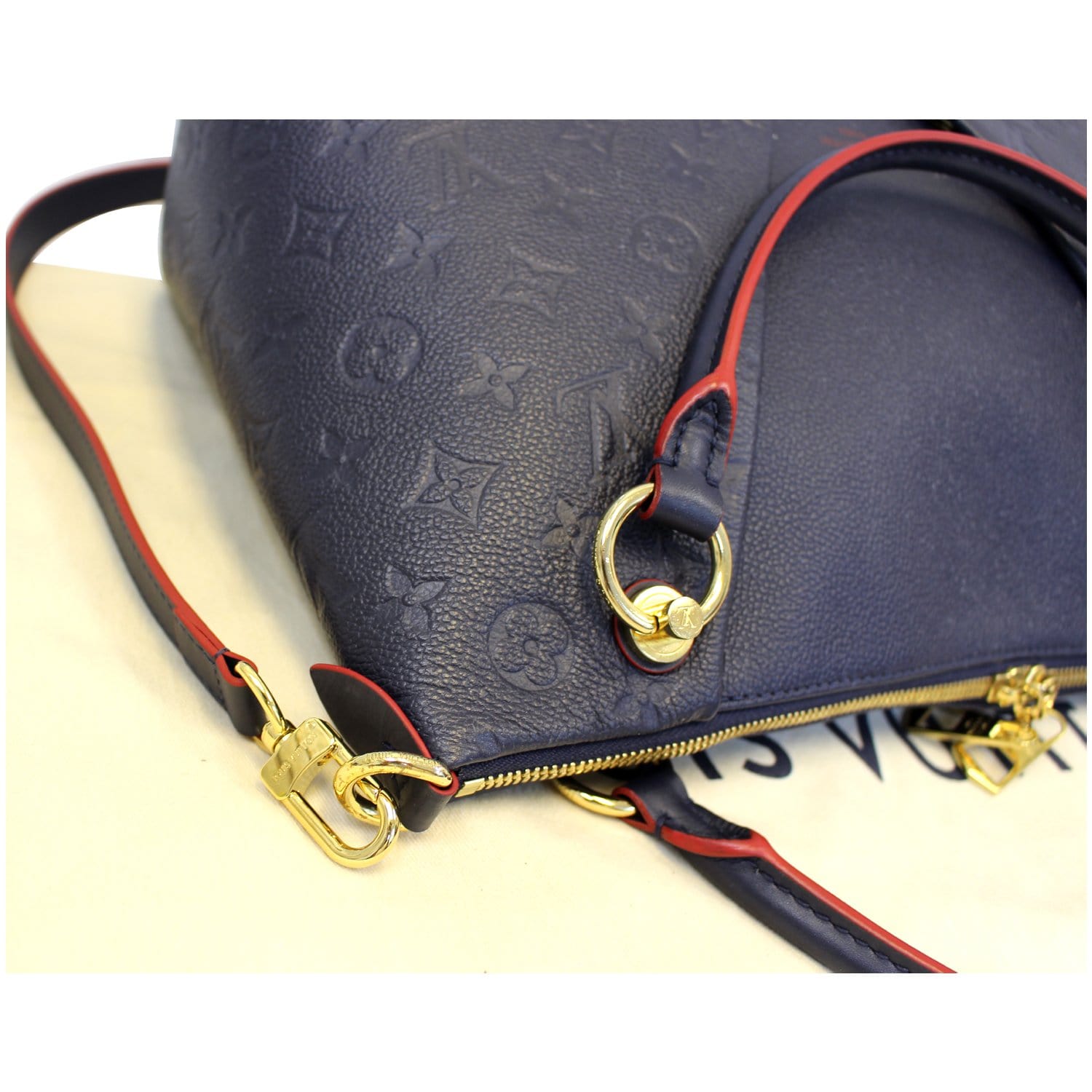 Louis Vuitton V Tote Monogram Empreinte Leather MM at 1stDibs