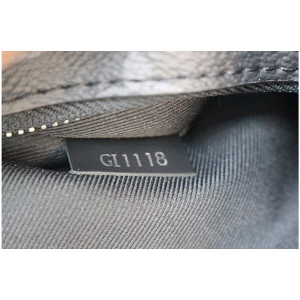 Louis Vuitton Taïga Pochette Belaia w/ Wristlet Strap - Black Clutches,  Handbags - LOU784839