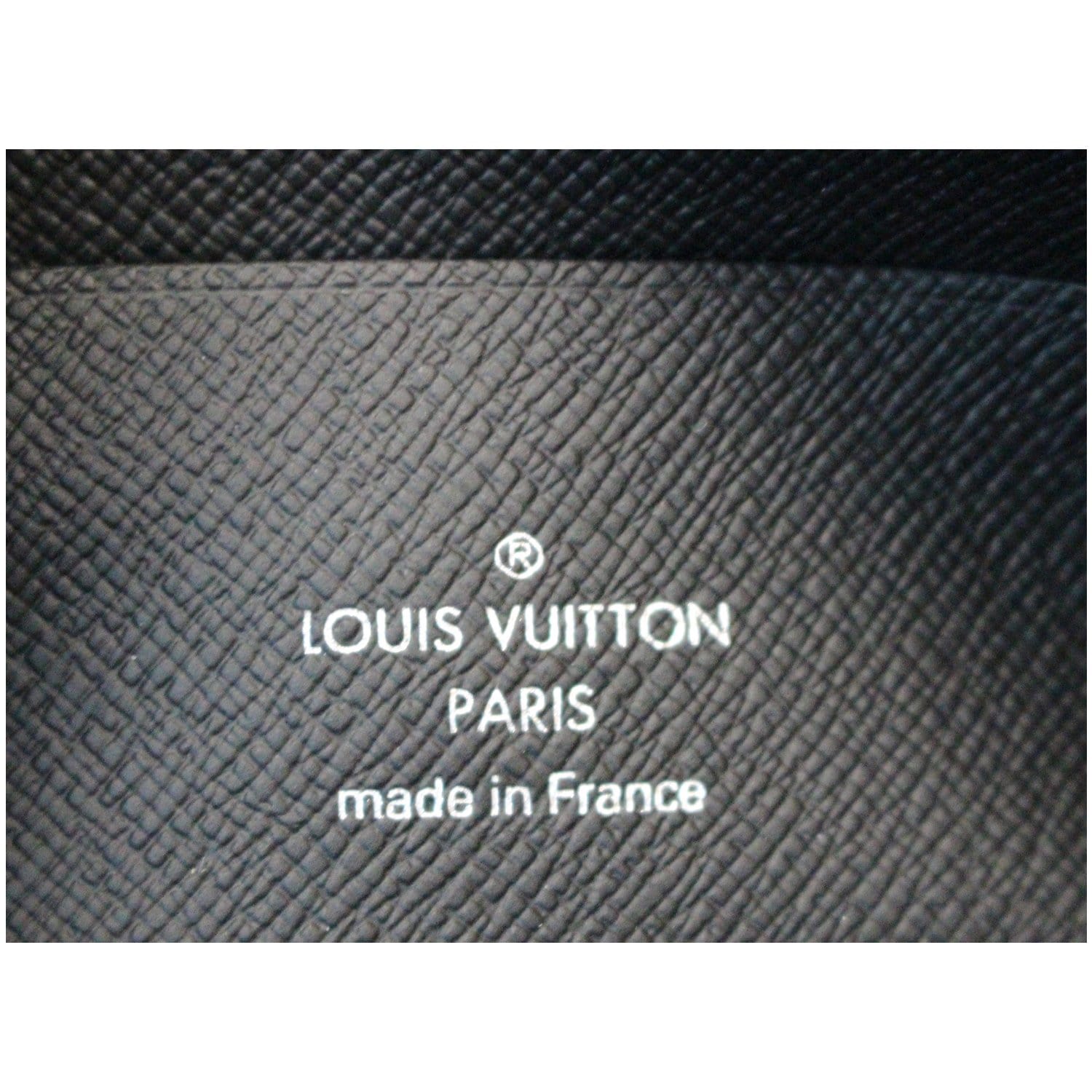 White Louis Vuitton Monogram Taurillon Volga Clutch Bag – Designer