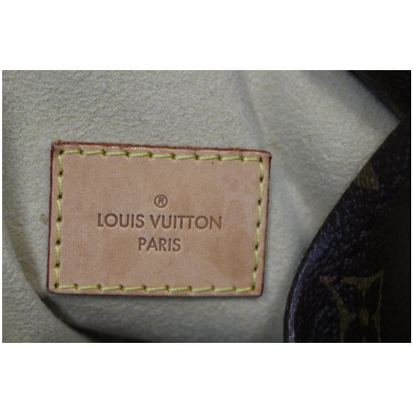 Louis Vuitton Artsy MM Monogram Canvas Satchel Bag tag
