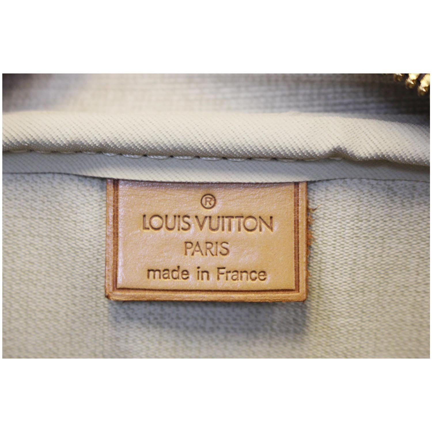 LOUIS VUITTON. Deauville bag in monogram canvas and natu…