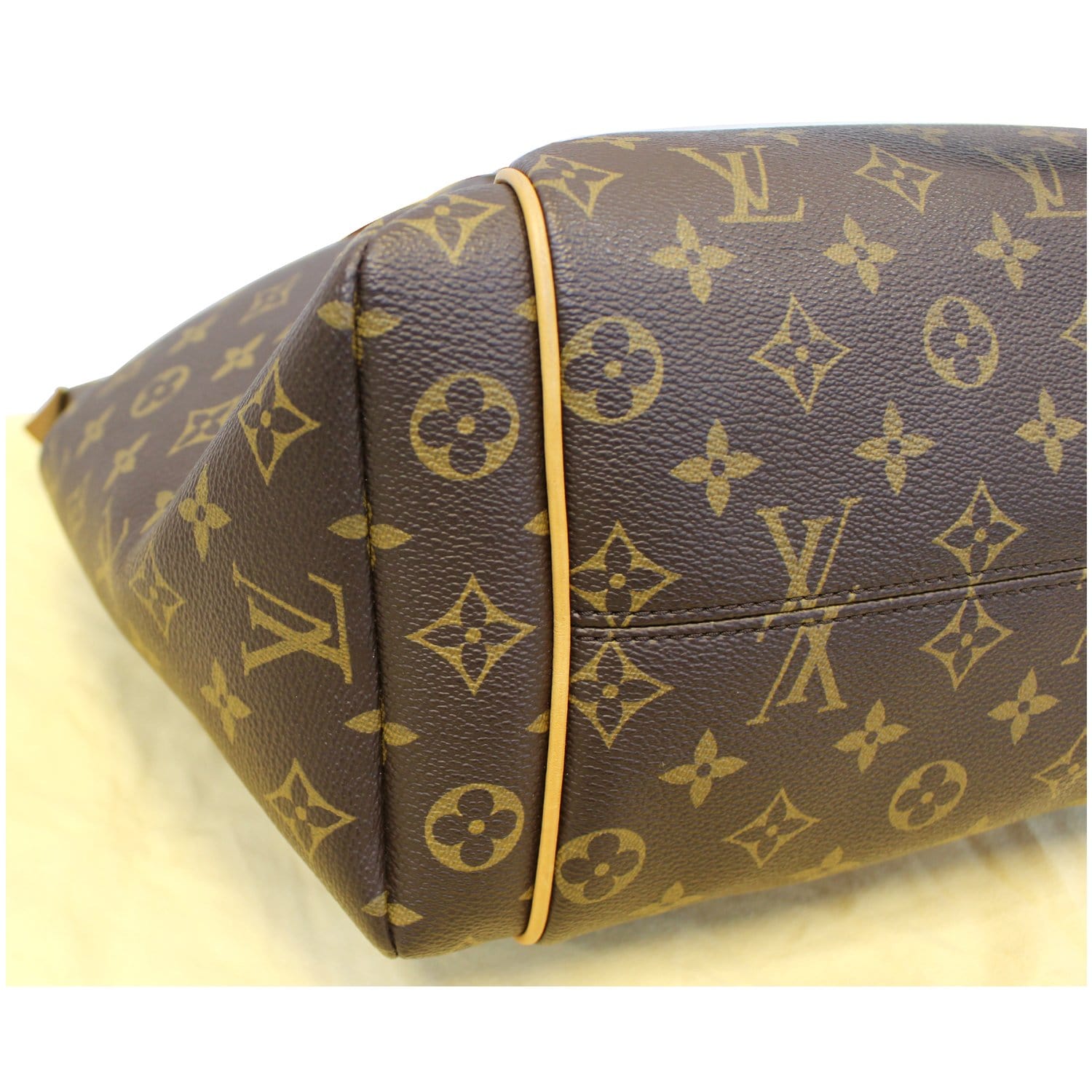 Louis Vuitton Monogram Totally MM - Brown Totes, Handbags - LOU777864
