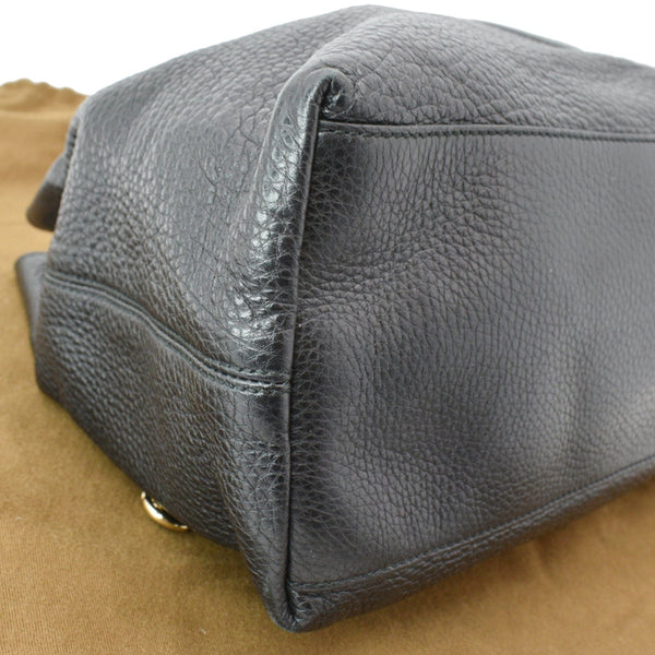 GUCCI Soho Pebbled Leather Chain Shoulder Bag Black 308982