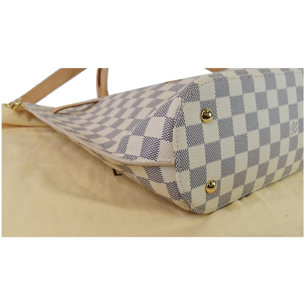 Lv Girolata Damier Azur handbag bottom corner