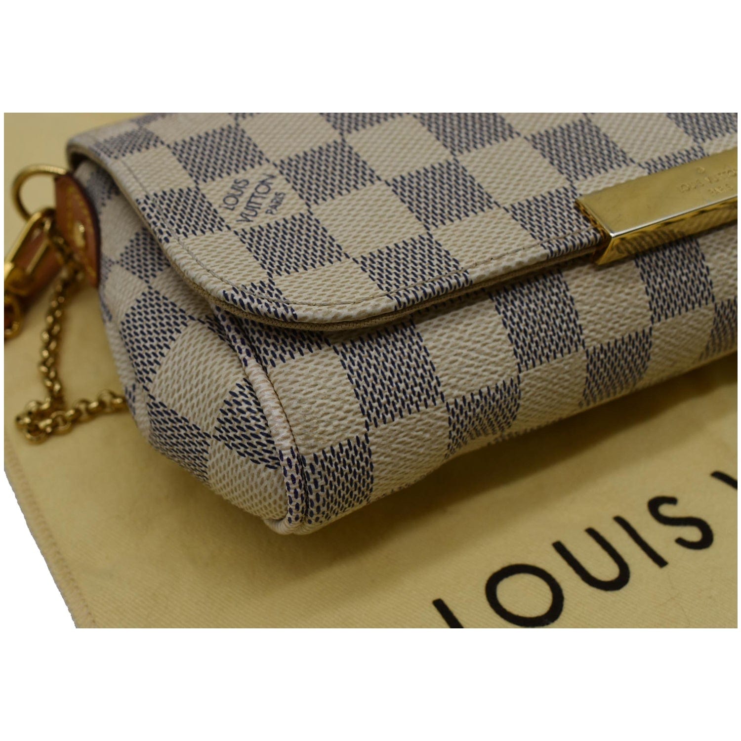 Louis Vuitton Crossbody Favorite Mm White Damier Azur Canvas Shoulder -  MyDesignerly