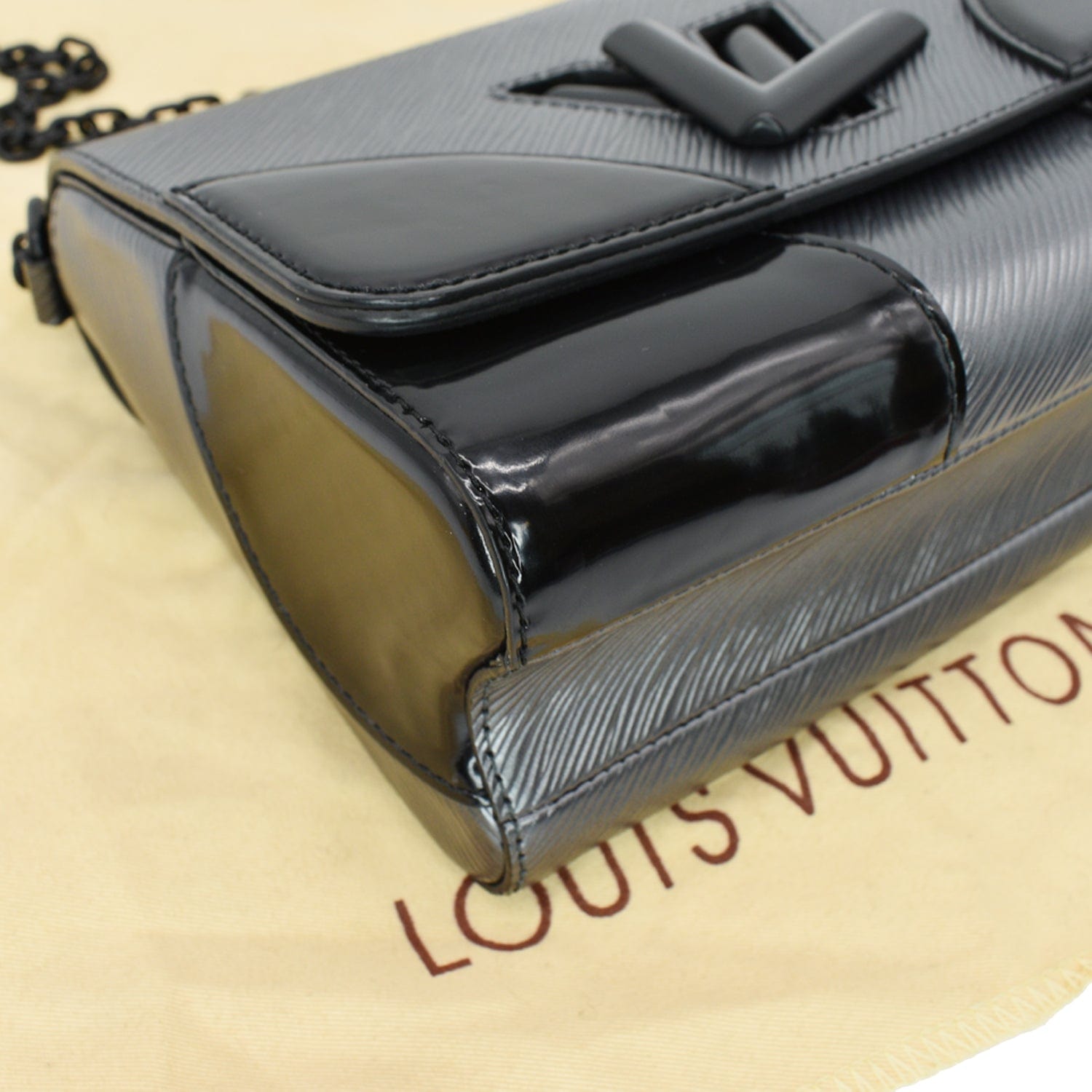 LOUIS VUITTON 'Louise' Patent Clutch - Black/Silver