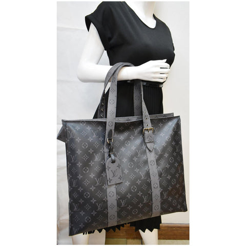 LOUIS VUITTON Cabas Zippe GM Monogram Eclipse Tote Bag Black