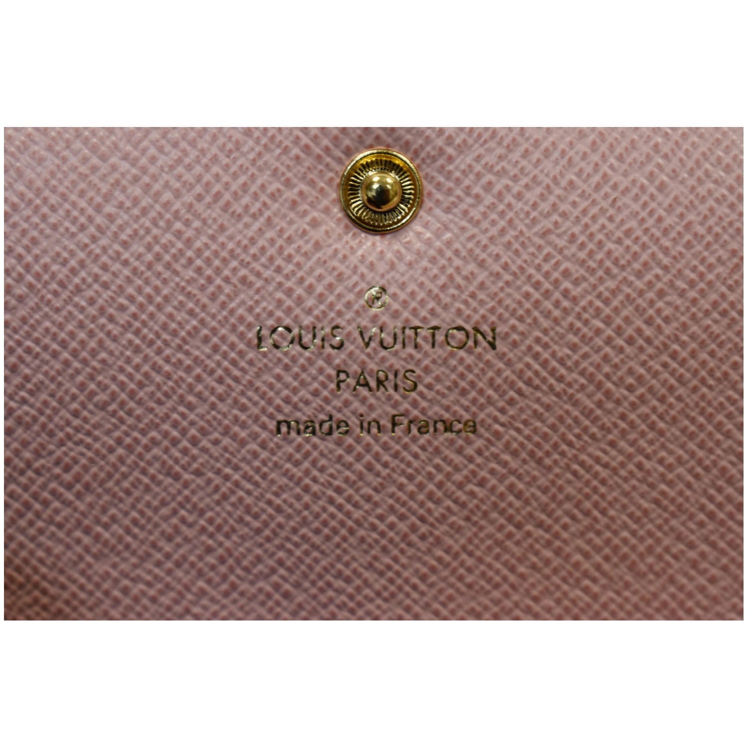 louis vuitton wallet with pink button
