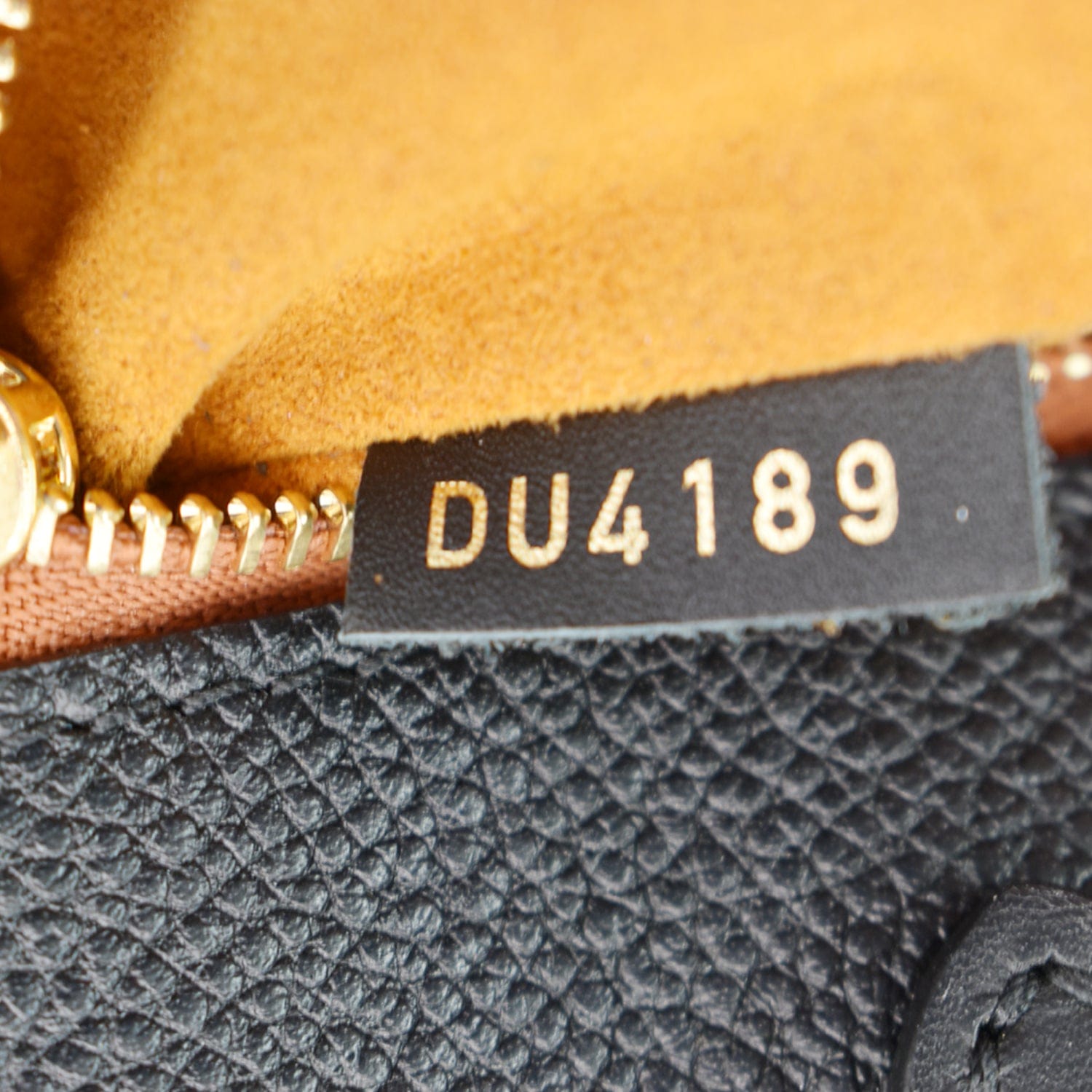 Louis Vuitton Monogram Empreinte Giant OnTheGo GM - Black Totes, Handbags -  LOU752341
