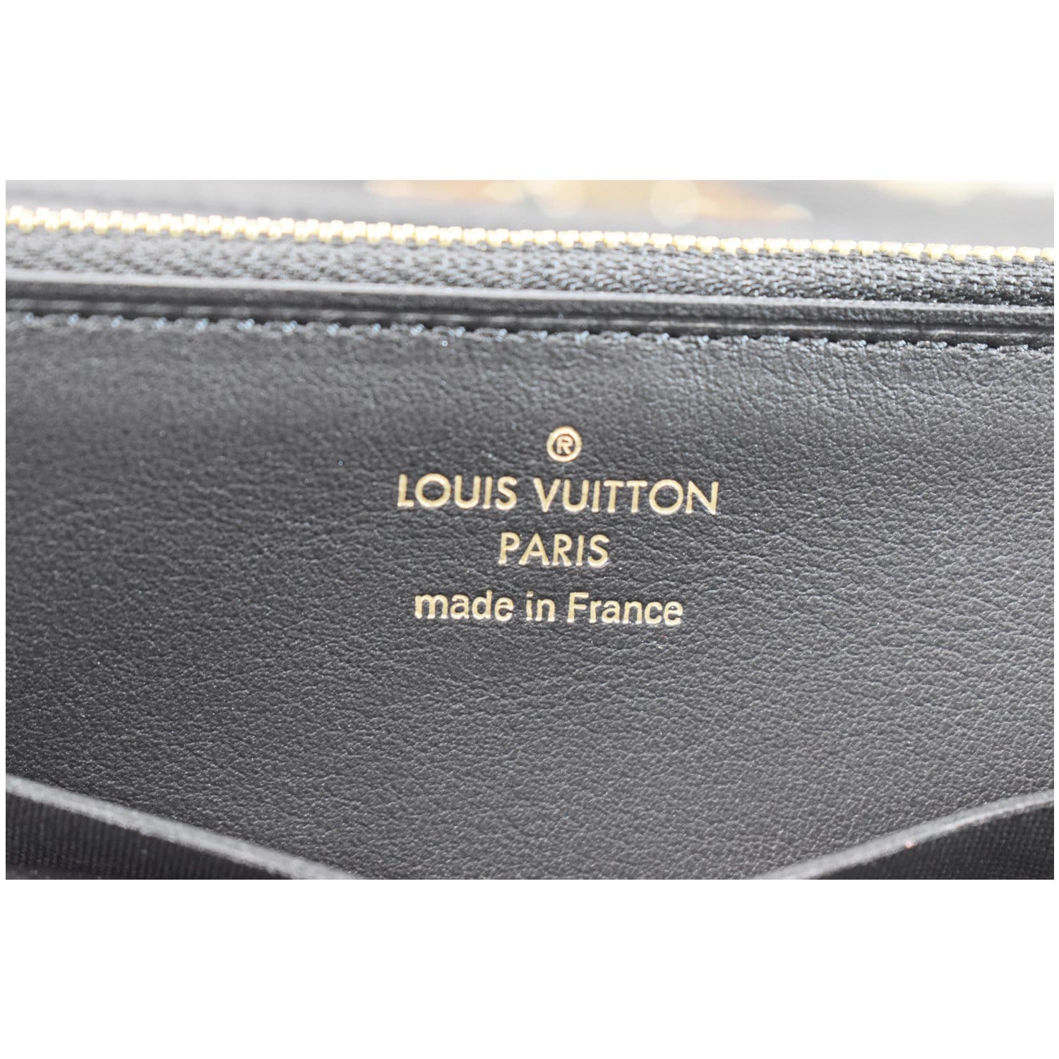LOUIS VUITTON Capucines Crown Flowers Taurillon Wallet Black - 15% OFF