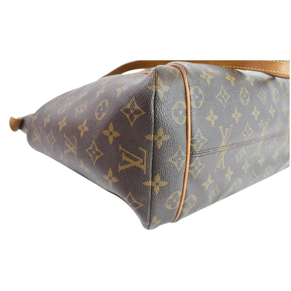 LOUIS VUITTON Totally MM Monogram Canvas Shoulder Bag Brown