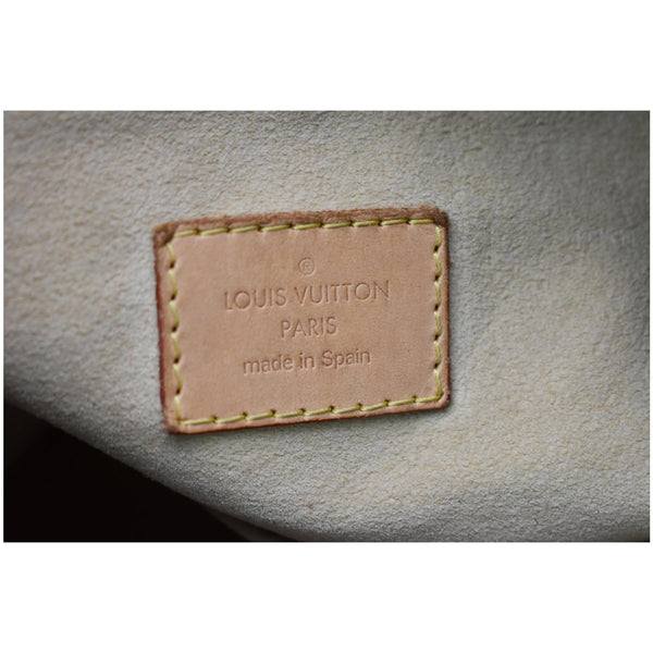 Louis Vuitton Artsy MM Monogram Canvas Bag - made in Spain