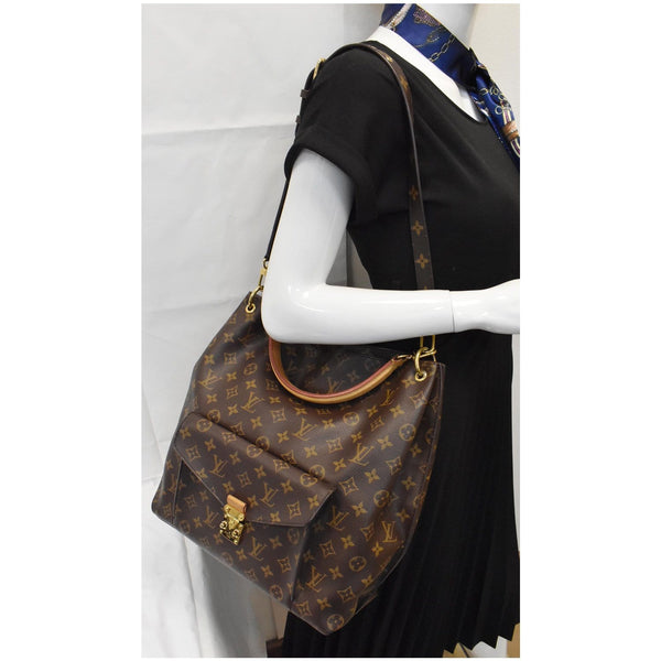 LOUIS VUITTON Metis Hobo Monogram Canvas Shoulder Bag Brown