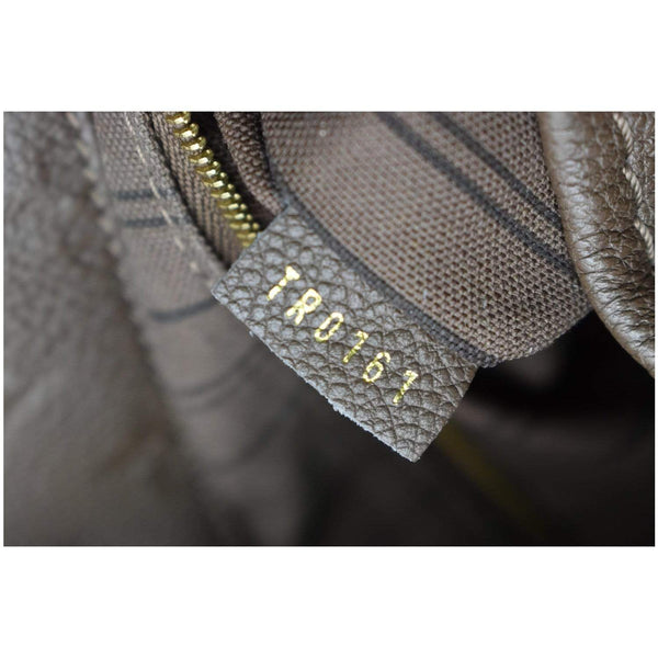 LOUIS VUITTON Artsy MM Empreinte Leather Shoulder Bag Ombre