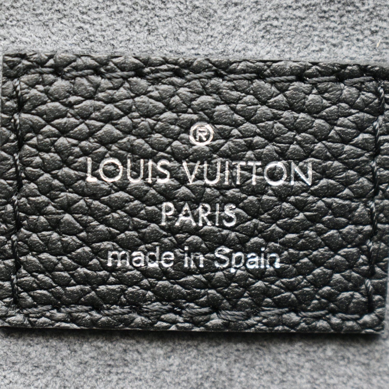 Beaubourg hobo cloth handbag Louis Vuitton Brown in Cloth - 33740913